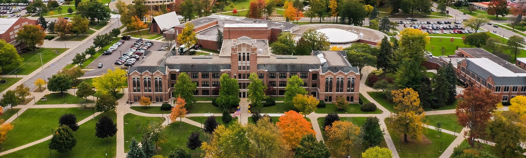 2019-460-d-003-Campus-Shots_1800x5408c452358-a66d-453f-877e-57682835c9fa